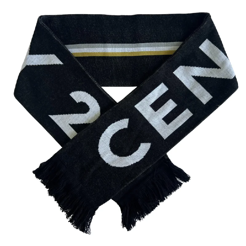 Women's cropped down jackets in bold colors for a sporty and fashionable winter outfitWordmark Knitted Scarf Women's cropped down jackets in bold colors for a sporty and fashionable winter outfitWordmark Knitted Scarf
