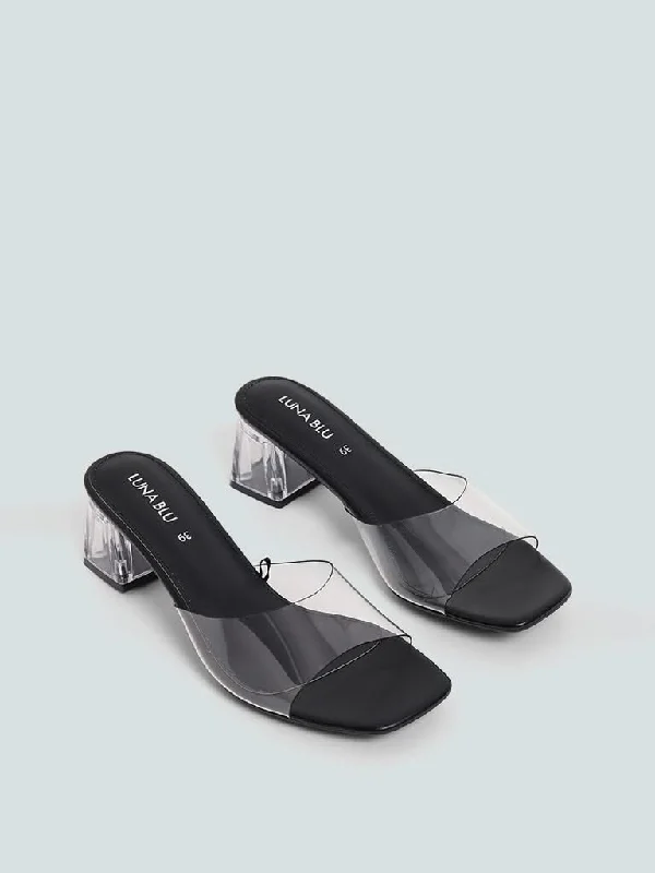 V - neck polo shirt in soft merino wool for winterLUNA BLU Transparent Cup Mule Black Sandals