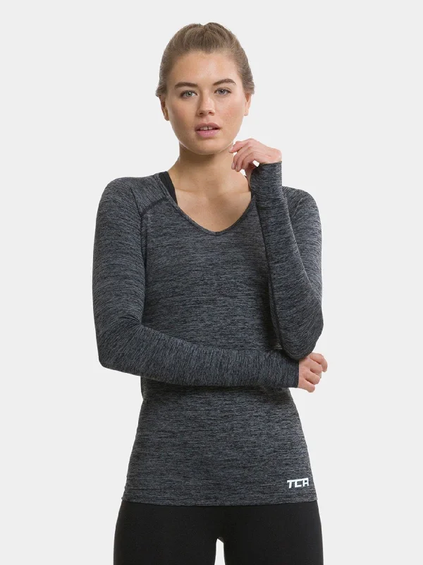 Plus Size Women Long Sleeve Top for a Flattering and Comfortable FitElle Long Sleeve V Neck Top For Women With Thumbholes Plus Size Women Long Sleeve Top for a Flattering and Comfortable FitElle Long Sleeve V Neck Top For Women With Thumbholes