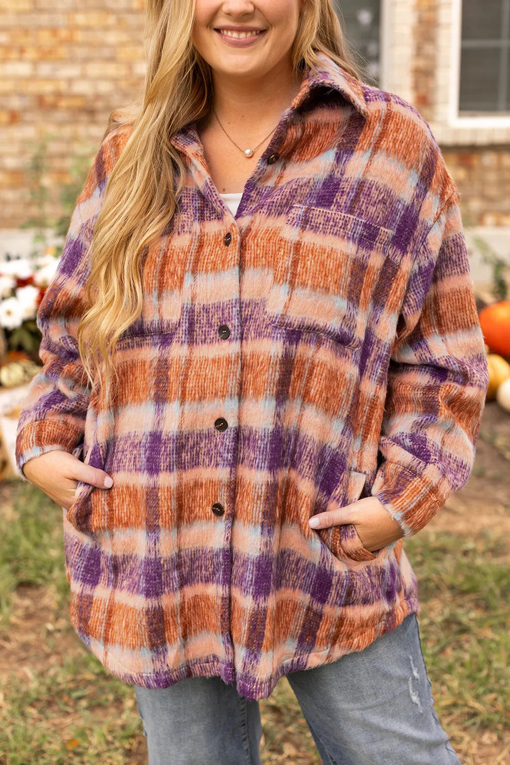 Women's cropped down jackets in bold colors for a sporty and fashionable winter outfitPlus Size Plaid Collared Neck Long Sleeve Jacket Women's cropped down jackets in bold colors for a sporty and fashionable winter outfitPlus Size Plaid Collared Neck Long Sleeve Jacket